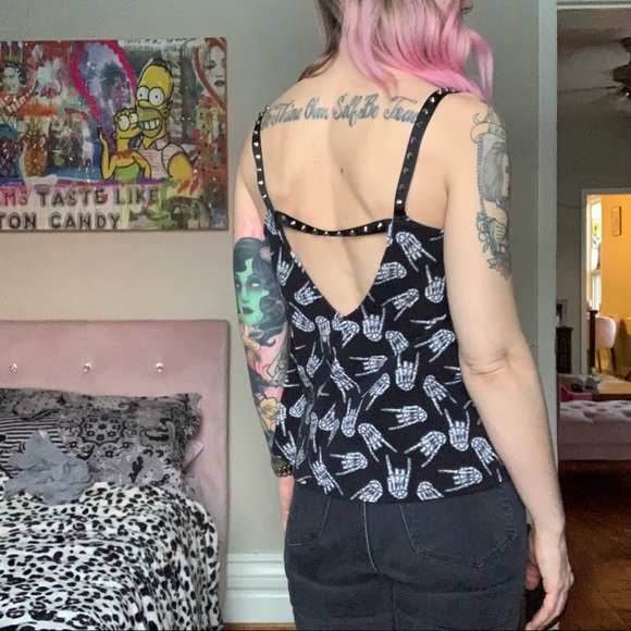 Skeleton Hand & Spike Strap flowing tank 💀🖤🤘 - Picture 5 of 10